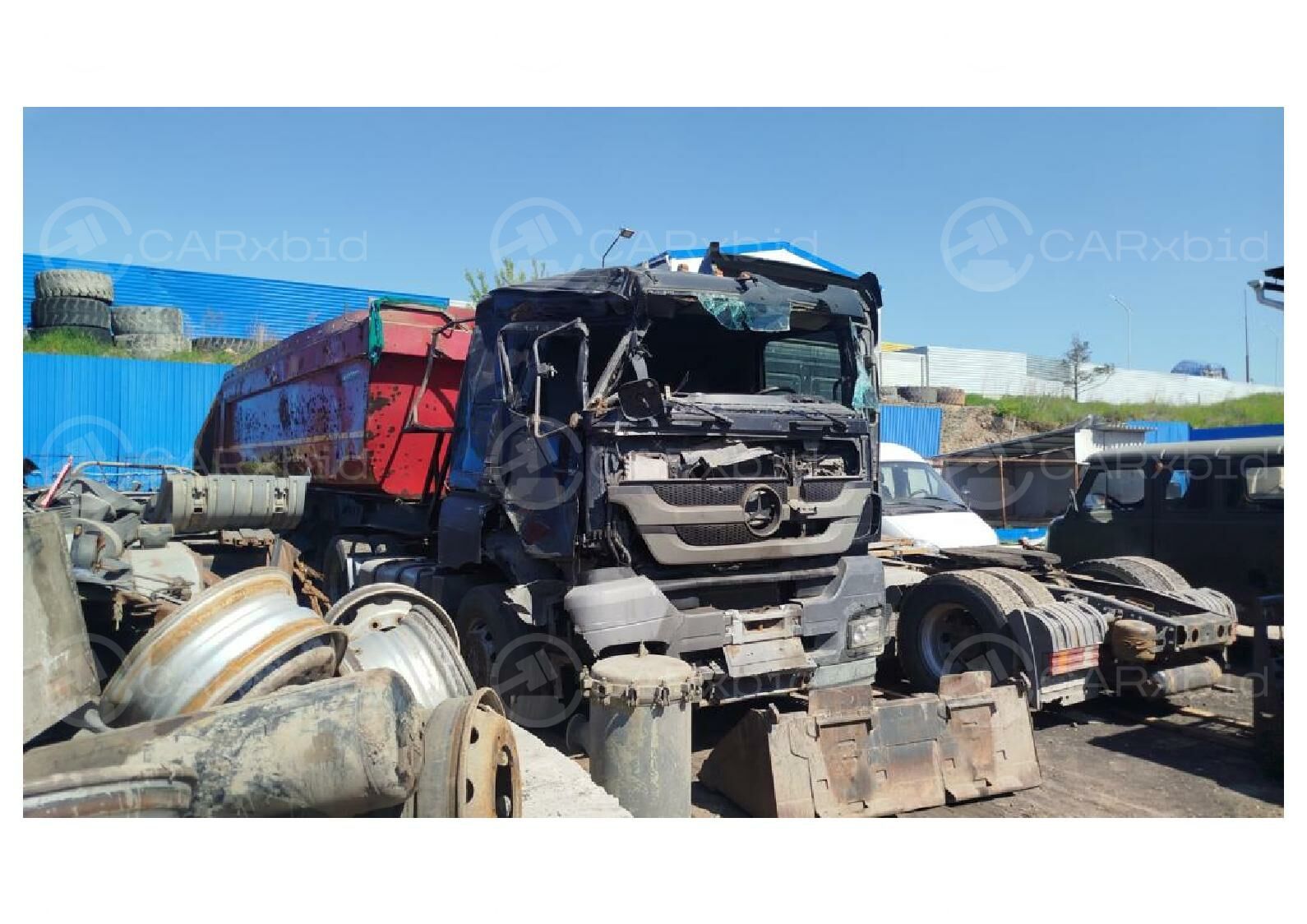 Mercedes-Benz AXOR 2012