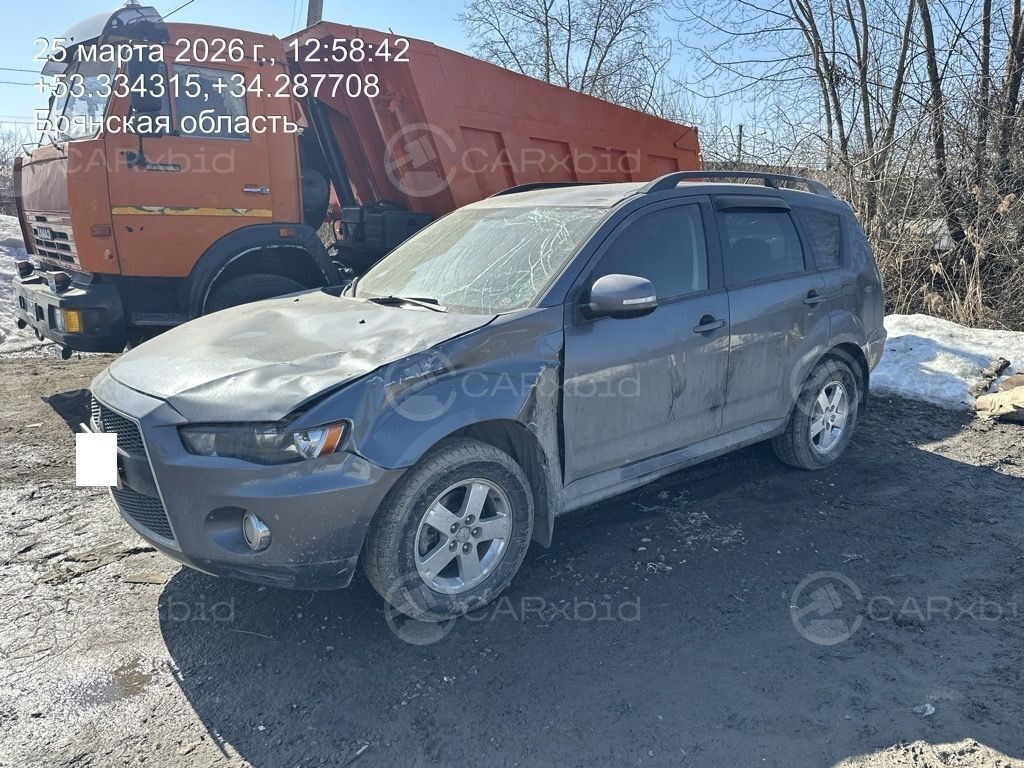 Mitsubishi Outlander 2011