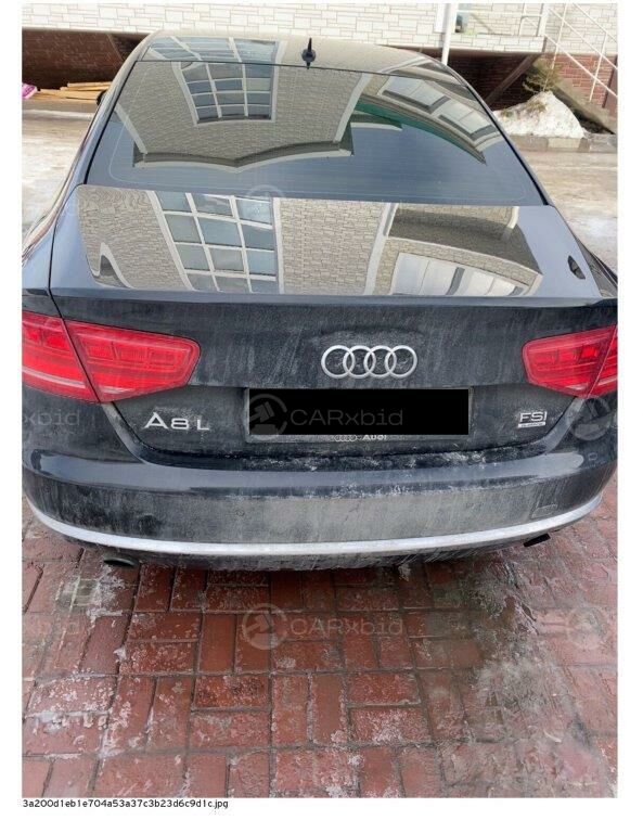 Audi A8 2011