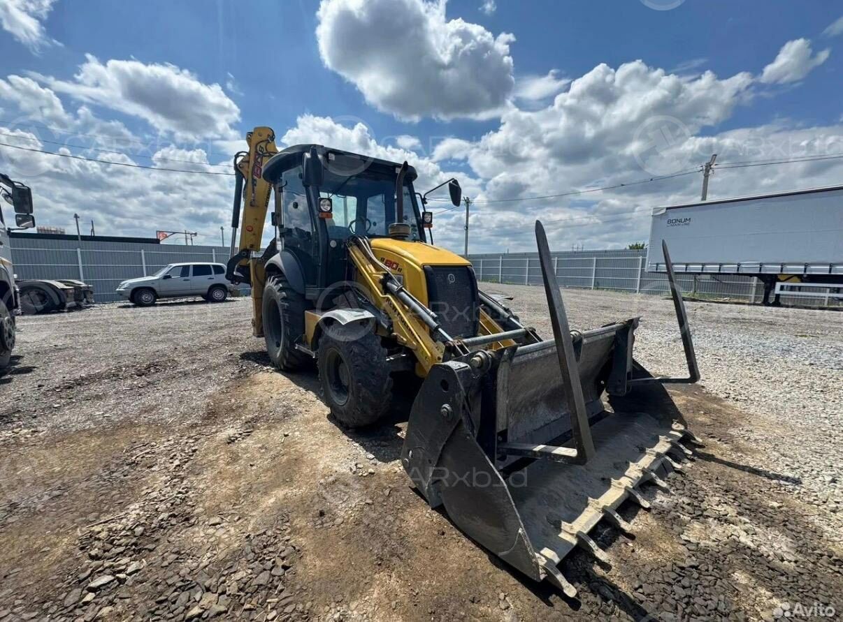 New Holland Колесные 2021