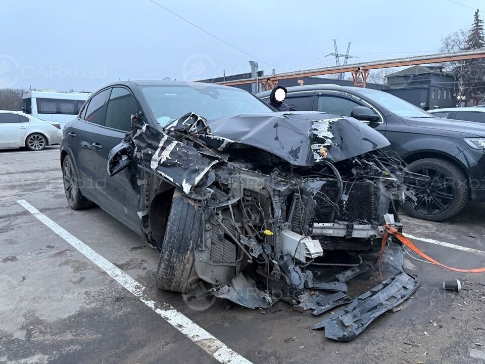 Porsche Cayenne Coupe 2020