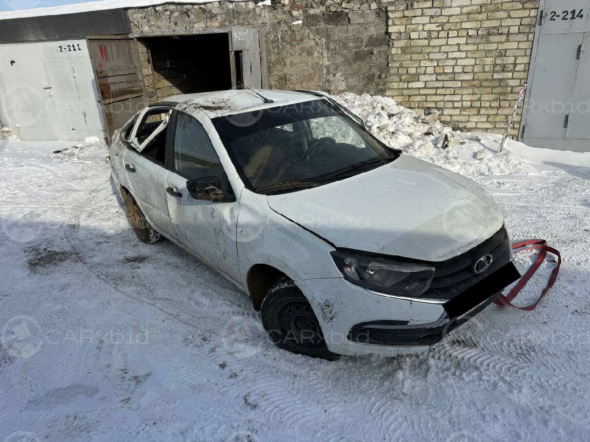 ВАЗ (Lada) Granta 2021