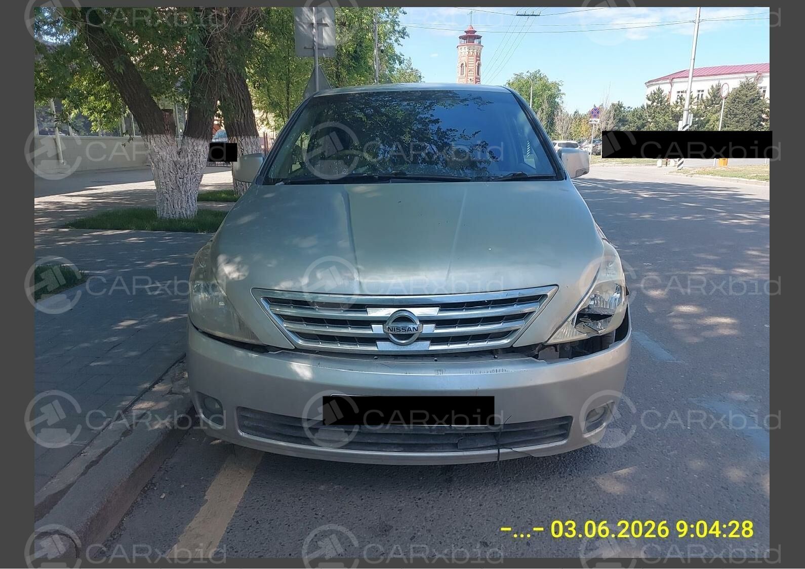 Nissan Presage 2003