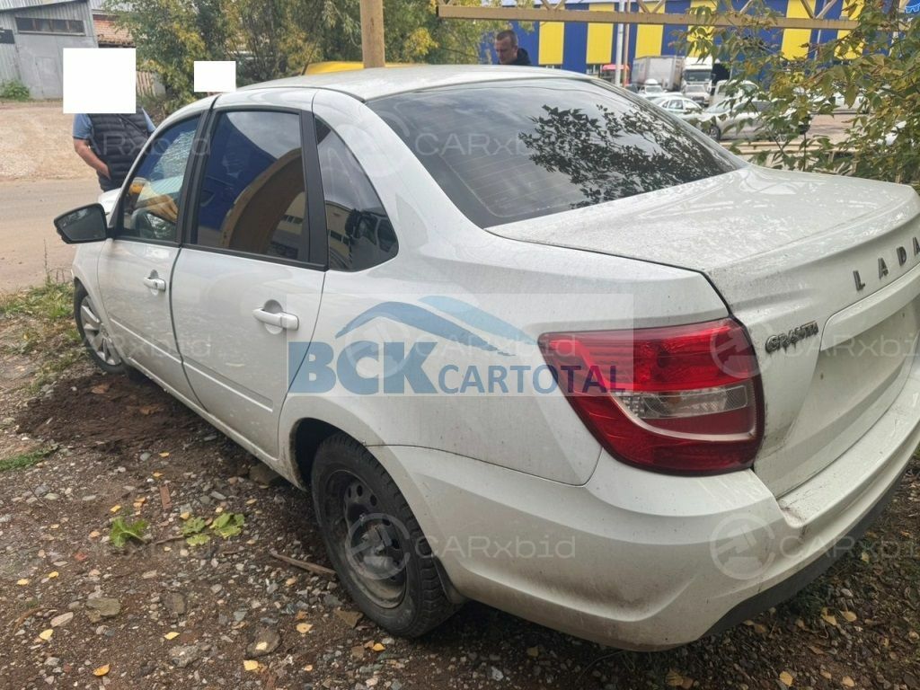 ВАЗ (Lada) Granta 2023