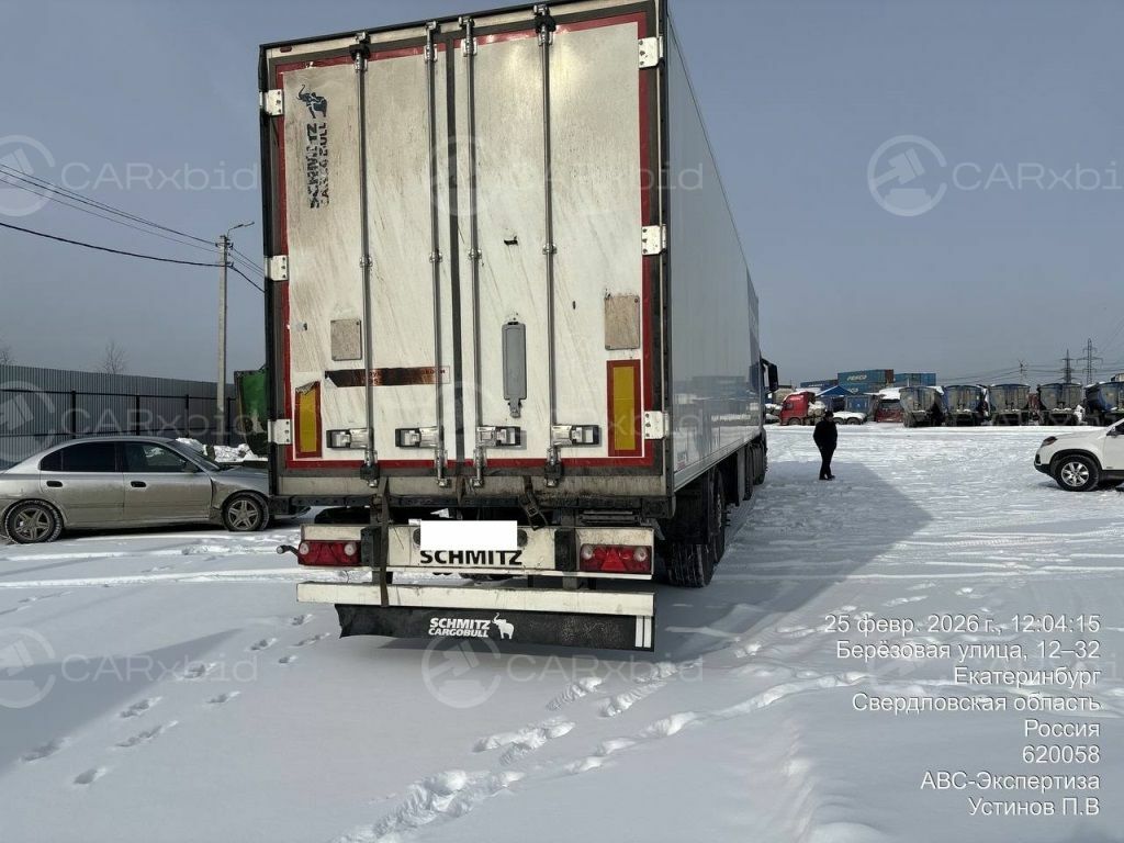 Schmitz Cargobull SKO 2023