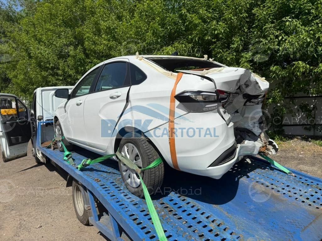 ВАЗ (Lada) Vesta 2023