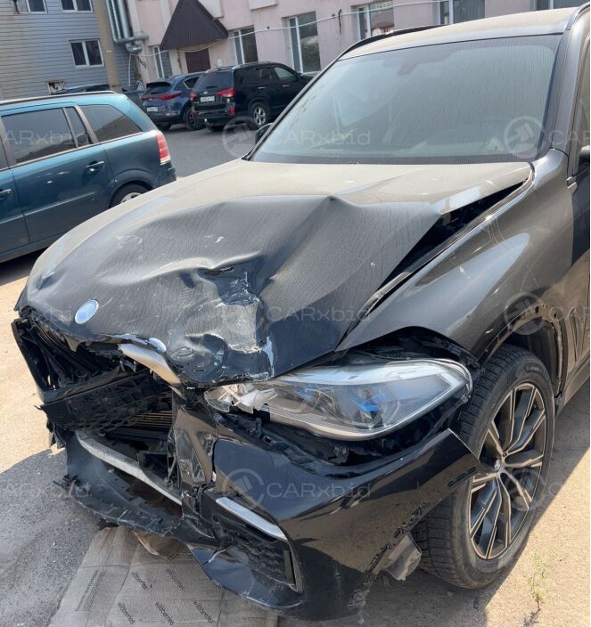 BMW X5 2021