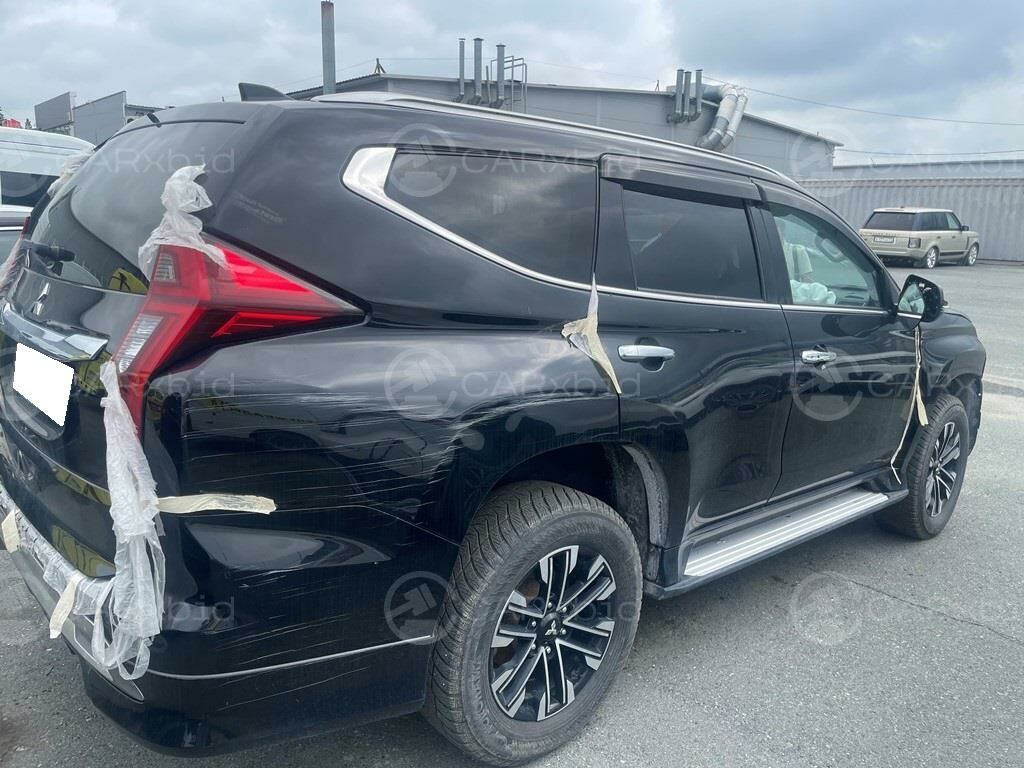 Mitsubishi Pajero Sport 2021